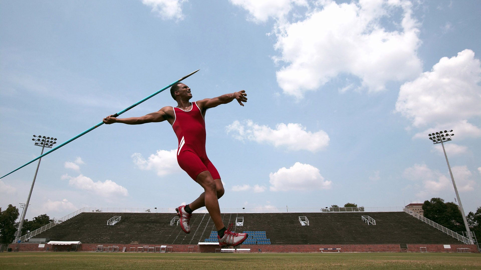 体育新闻中心青春力量崛起,扬体育精神展青春风采新闻稿