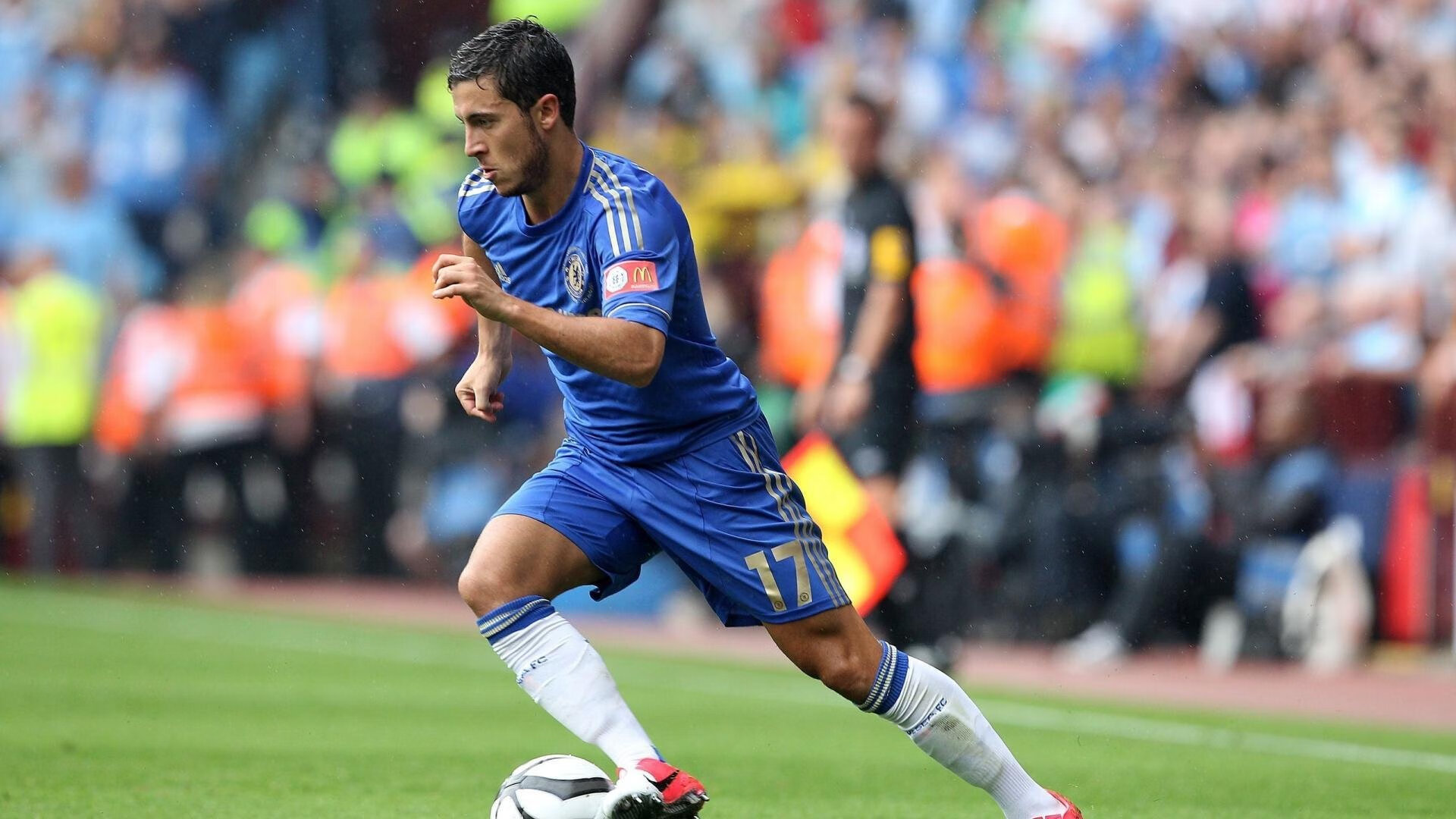 任期仅五天上阵，滕哈赫没能为药厂带来赛季首胜，滕哈格执教风格